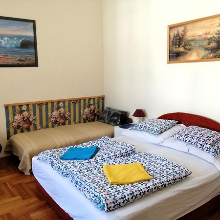 Garibaldi 5 Apartments & Rooms Budapest Exterior foto
