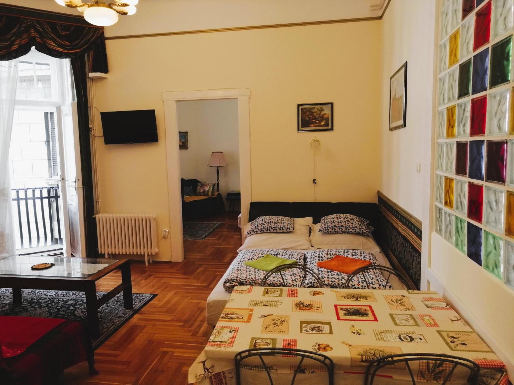 Garibaldi 5 Apartments & Rooms Budapest Exterior foto