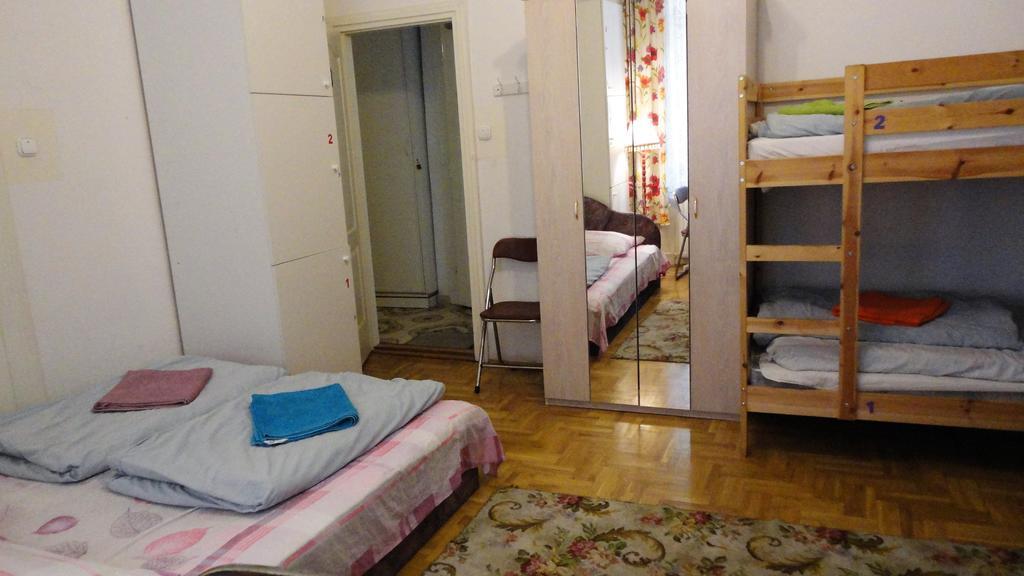 Garibaldi 5 Apartments & Rooms Budapest Exterior foto