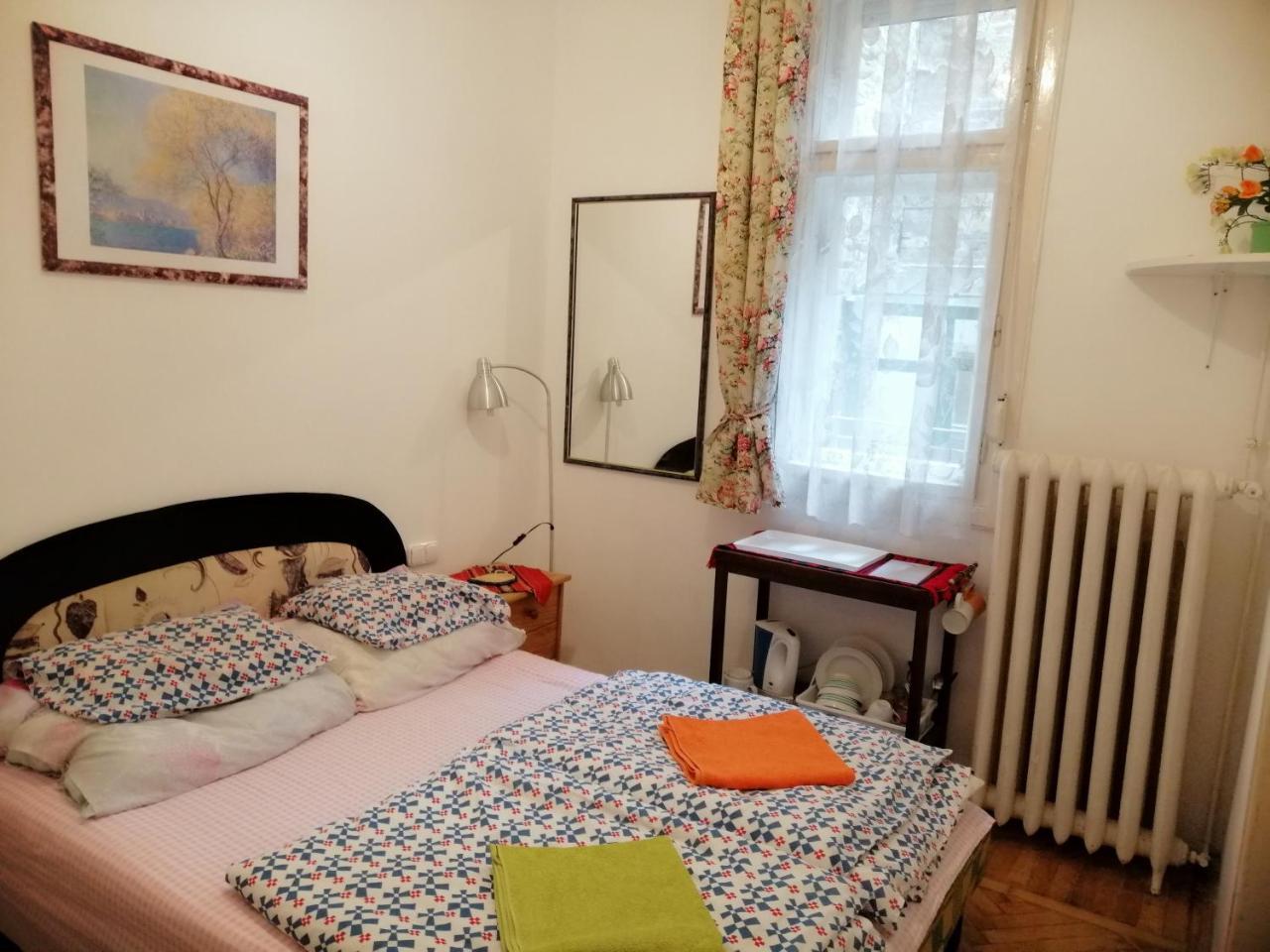 Garibaldi 5 Apartments & Rooms Budapest Exterior foto