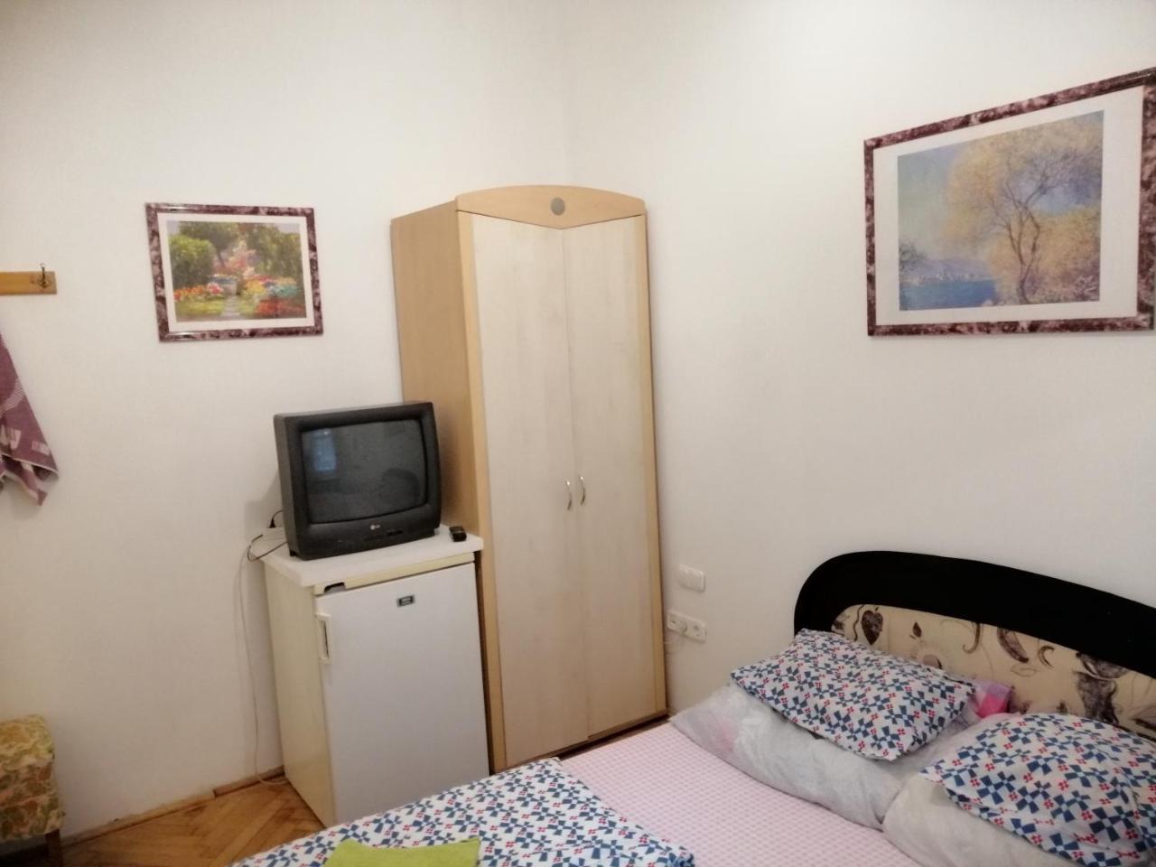 Garibaldi 5 Apartments & Rooms Budapest Exterior foto